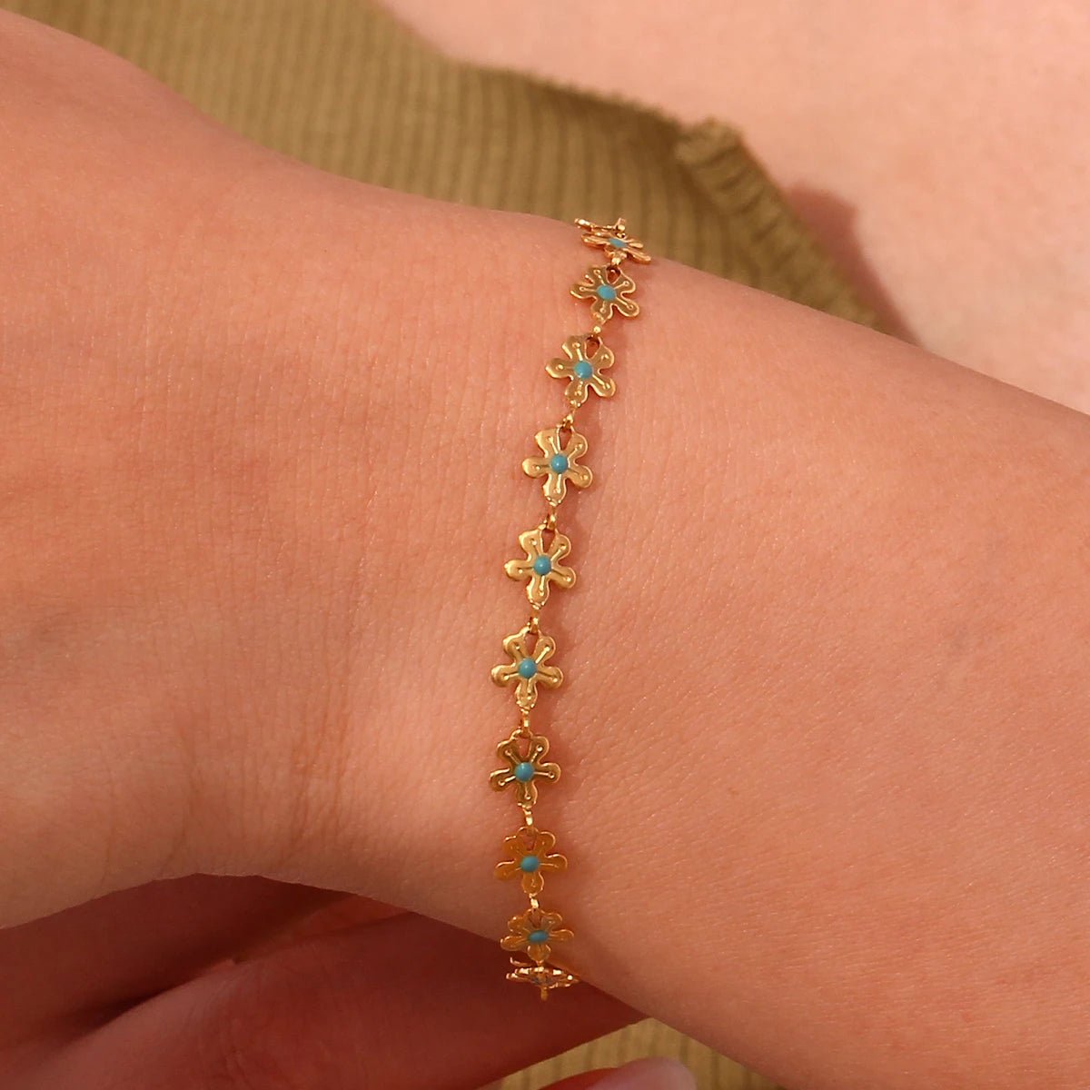 Blue Flower Chain Bracelet - Zafinne Jewelry