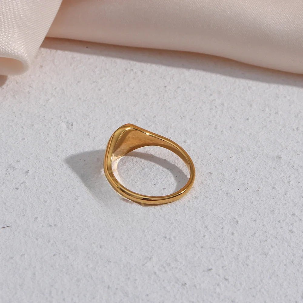 Botanical Gold Signet Ring - Zafinne Jewelry