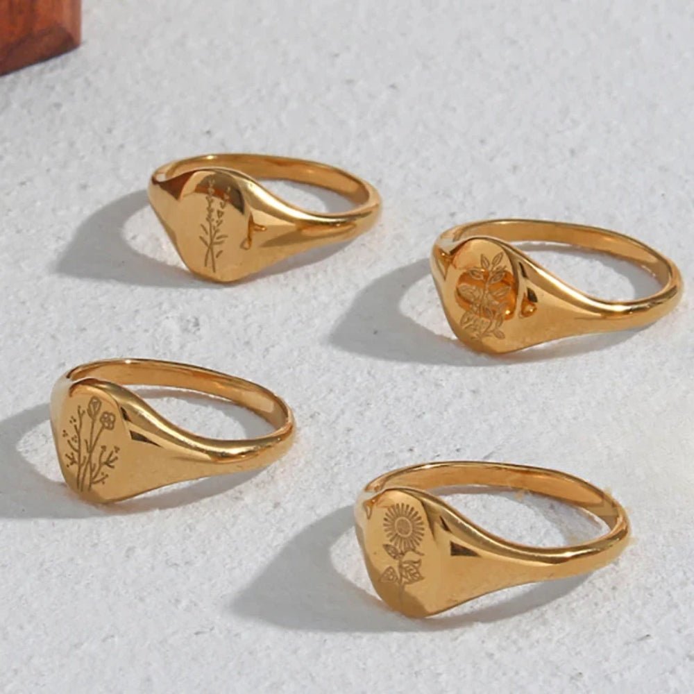 Botanical Gold Signet Ring - Zafinne Jewelry
