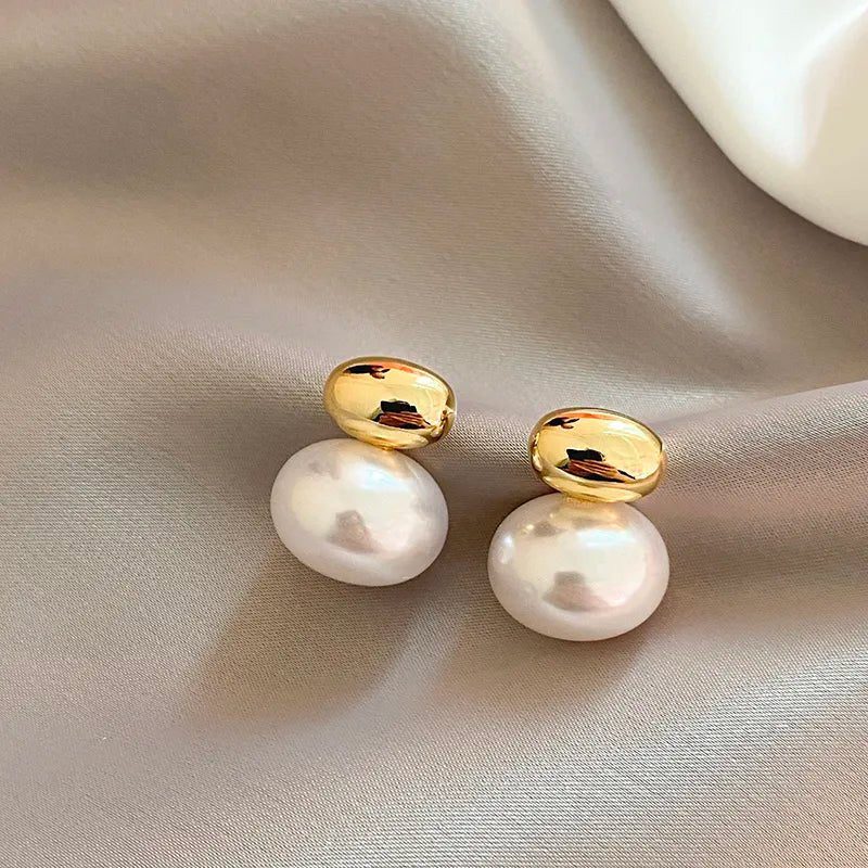 Elegant Oval Pearl Earrings - Zafinne Jewelry