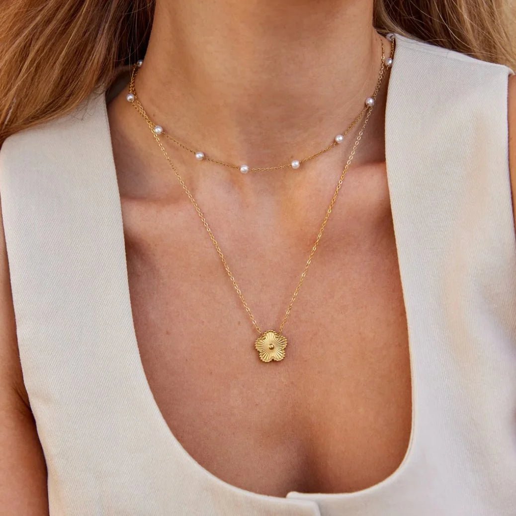 Gold Necklace Pearls - Zafinne Jewelry