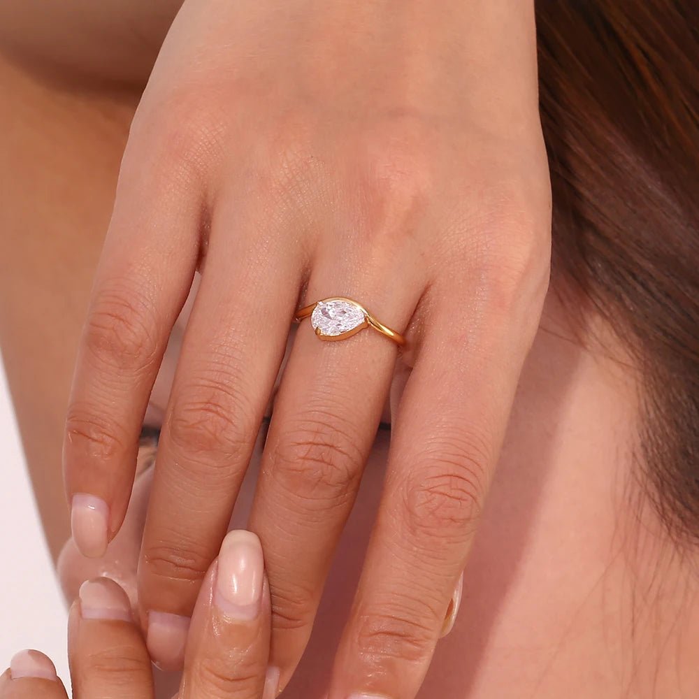 Nina Pear Cut Twist Ring - Zafinne Jewelry