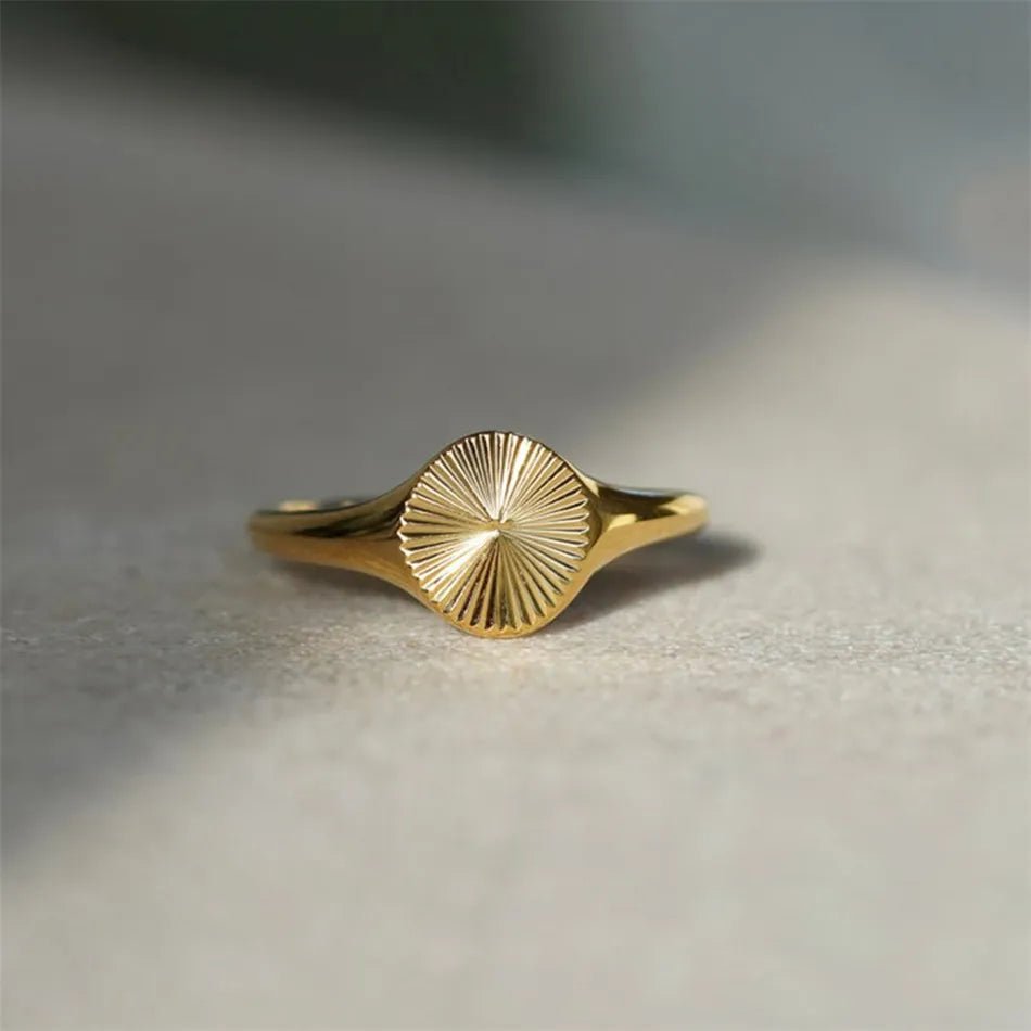 Round Wave Ring - Zafinne Jewelry