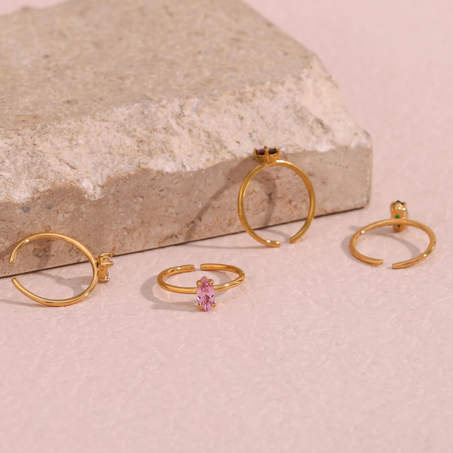 Shiny Oval Zircon Ring - Zafinne Jewelry