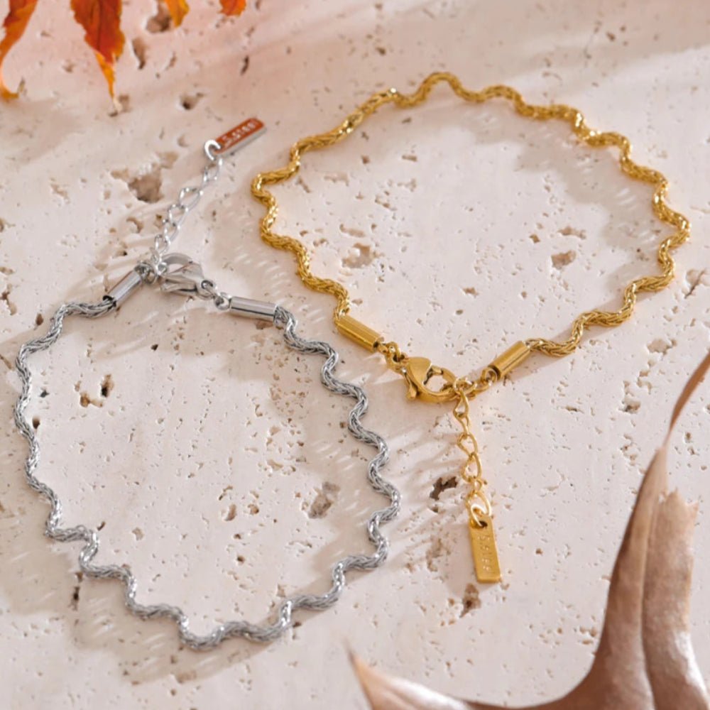 Sierra Textured Wave Chain Bracelet - Zafinne Jewelry
