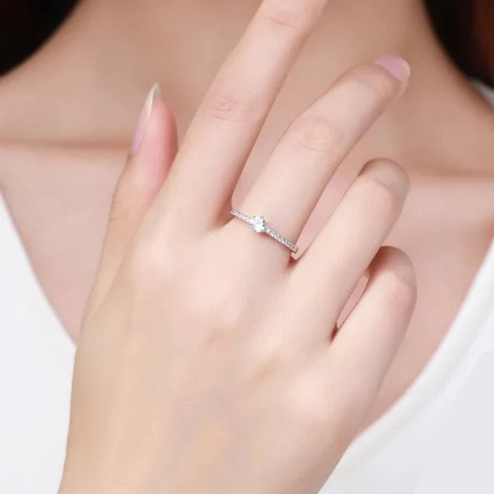 Silver Classic Round Crystal Ring - Zafinne Jewelry