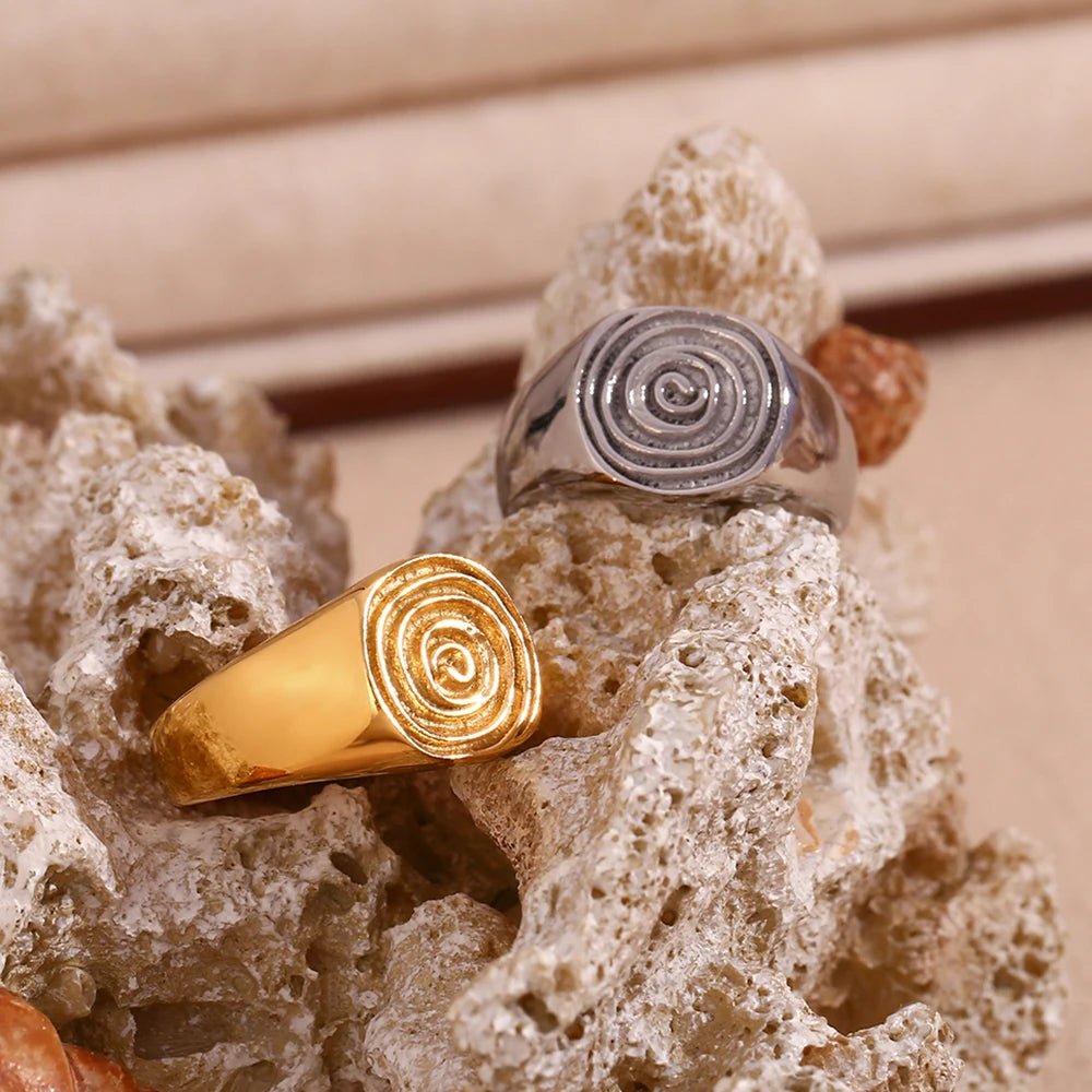 Spiral Signet Ring - Zafinne Jewelry
