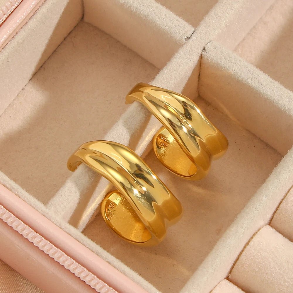 Twisted Gold Hoop Earrings - Zafinne Jewelry