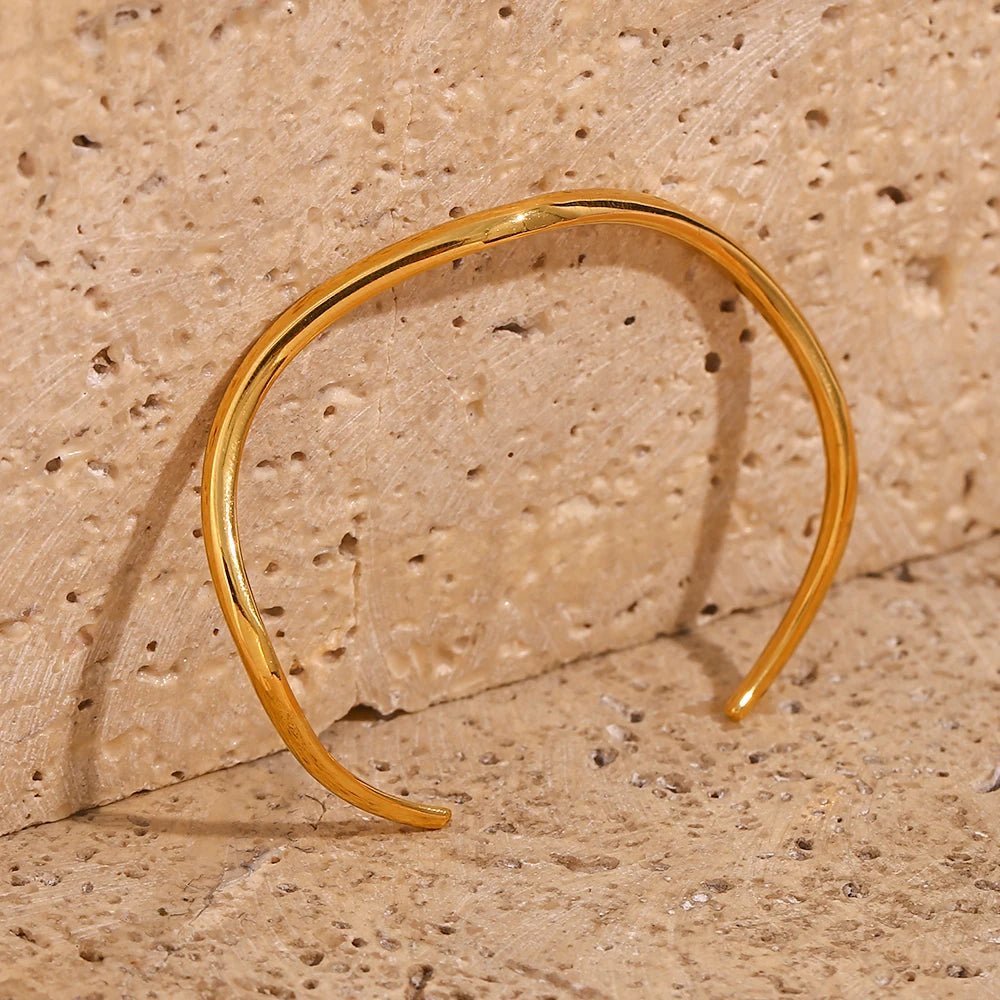 Wave Shape Cuff Bracelet - Zafinne Jewelry