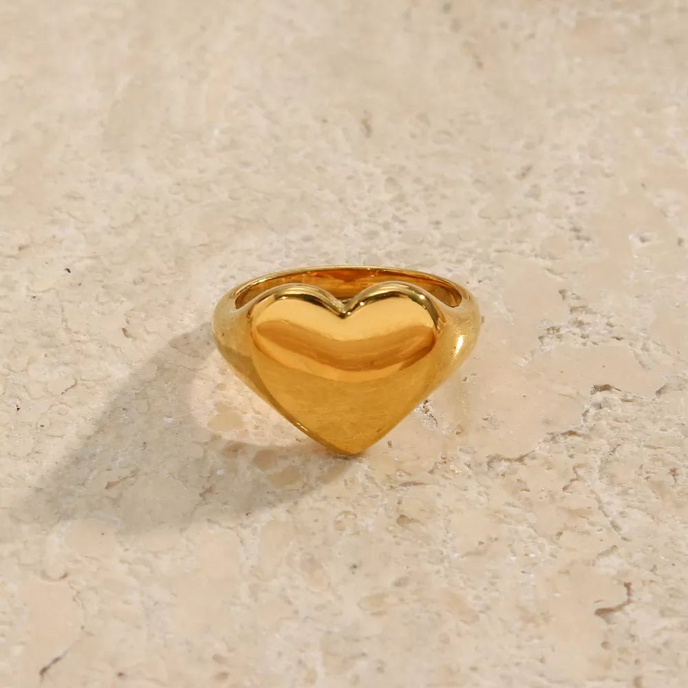 Wide Heart Ring - Zafinne Jewelry