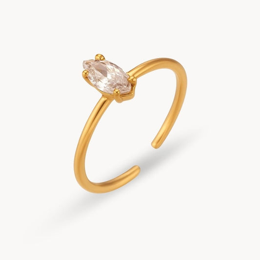 Shiny Oval Zircon Ring - Zafinne Jewelry